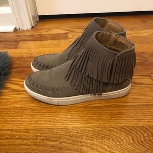Fringe high top sneakers